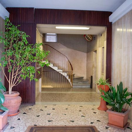 Lev Apartment Рим Екстериор снимка